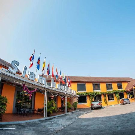 Siam Boutique Hotel Buriram Exterior photo