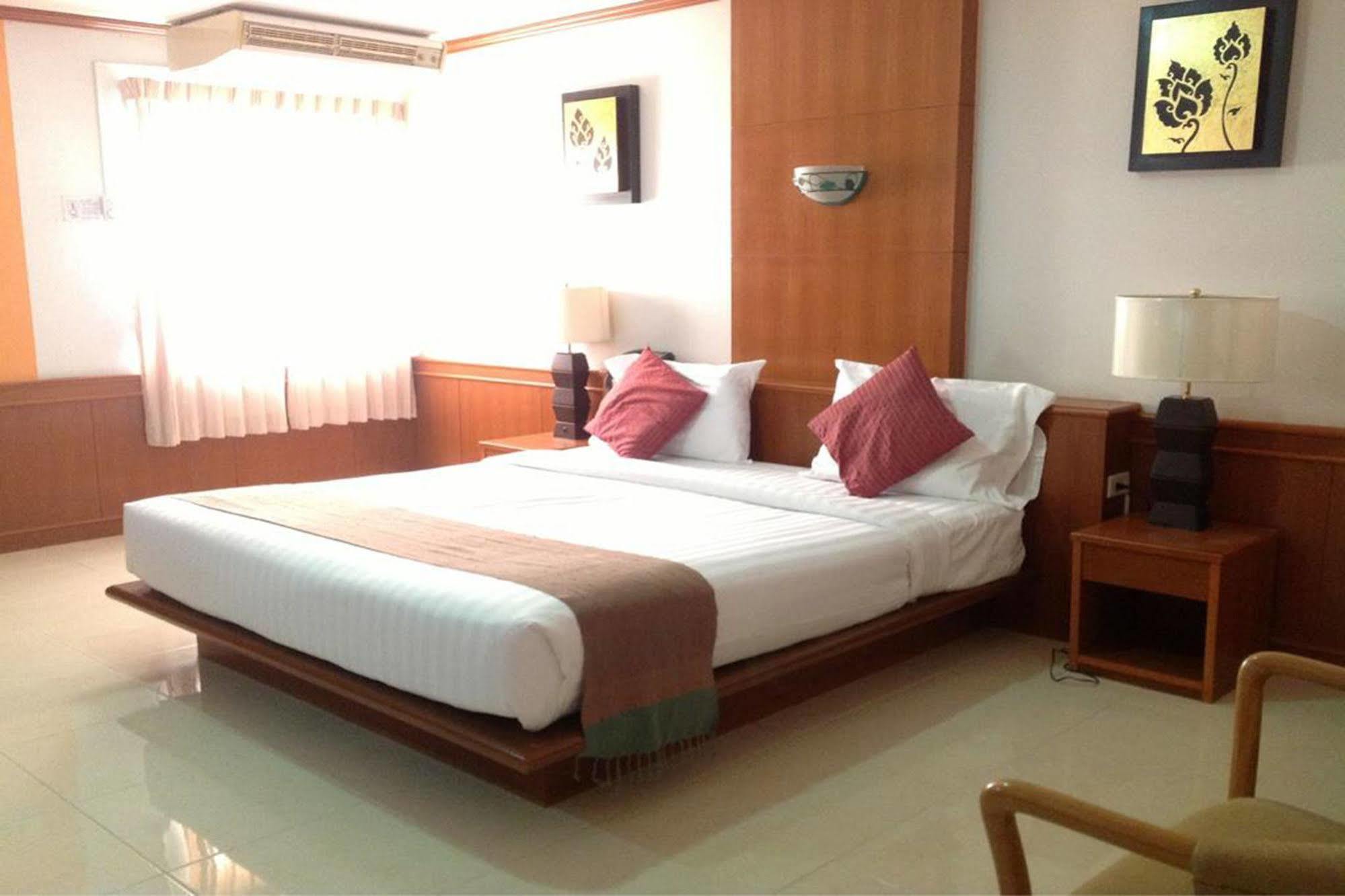 Siam Boutique Hotel Buriram Exterior photo