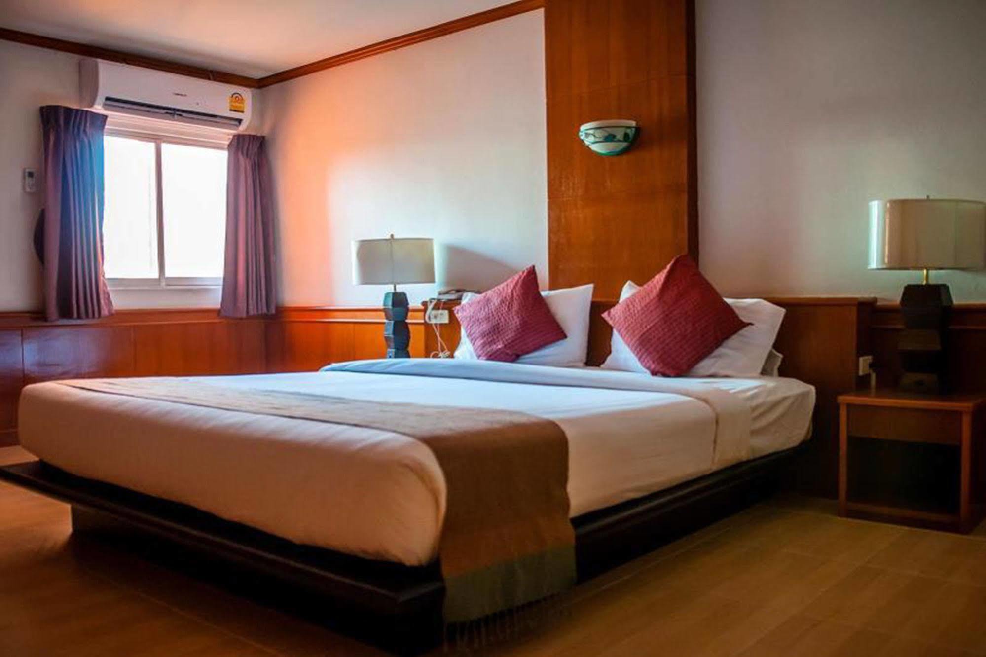 Siam Boutique Hotel Buriram Exterior photo